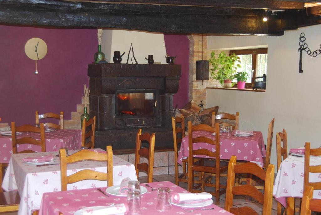 Hostal Ezkurra Luaran gambar