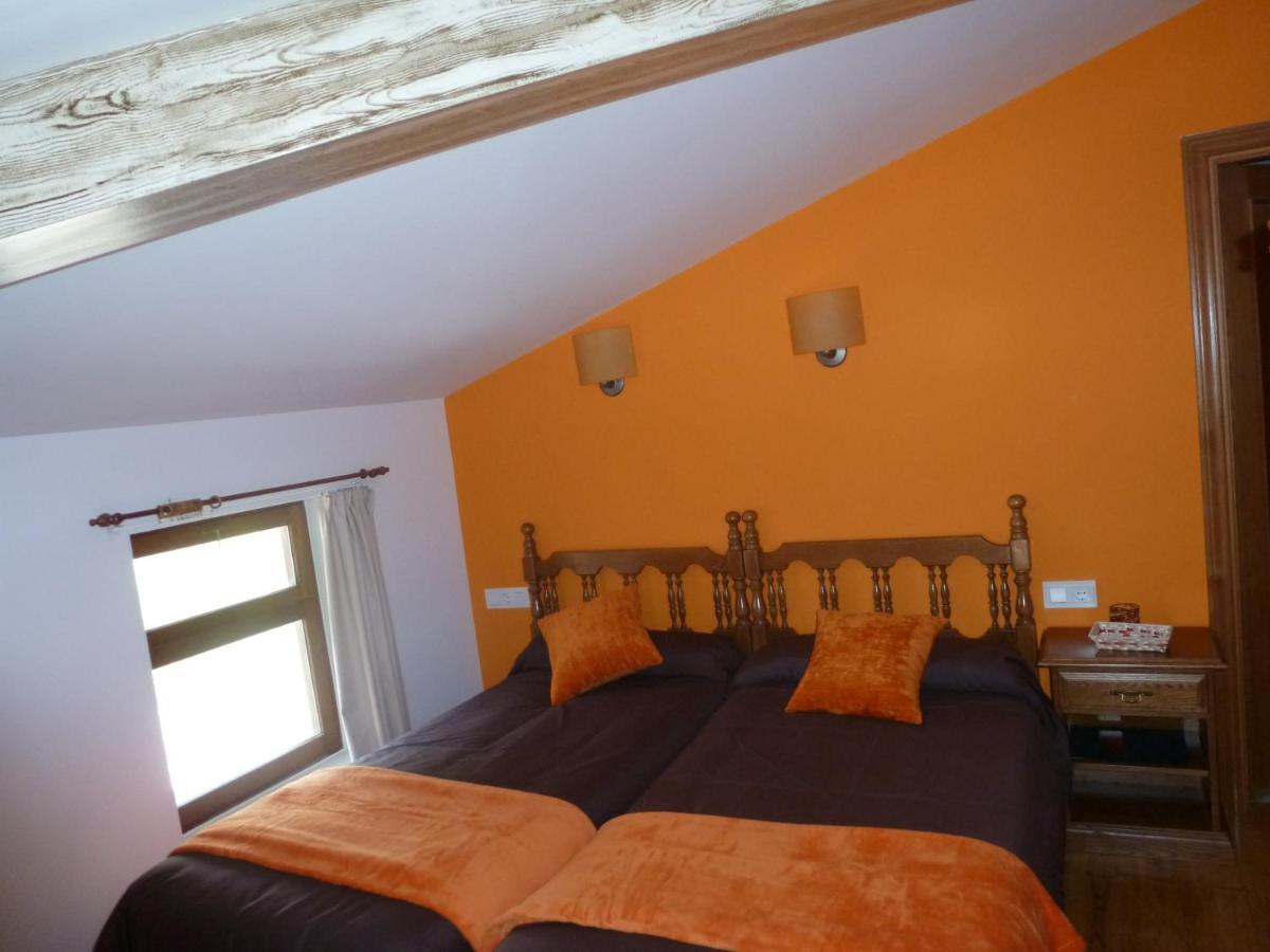 Hostal Ezkurra Bilik gambar